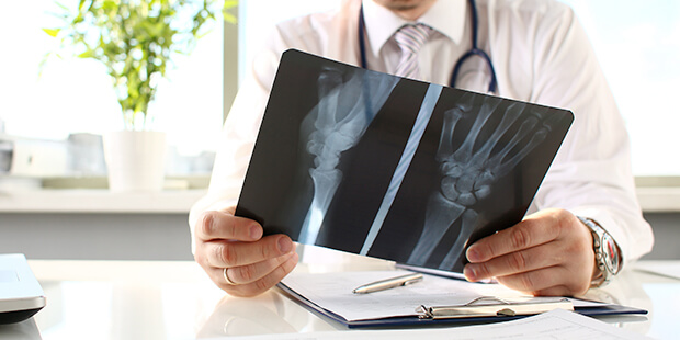 Precio consulta con traumatólogo